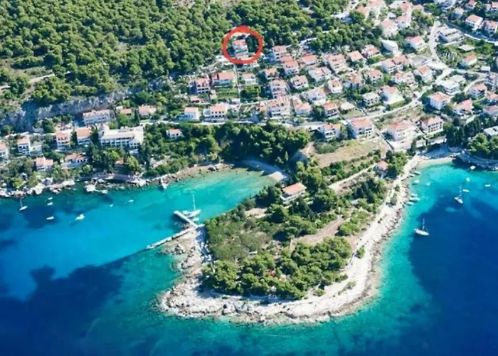 Ad Hvar Apartment *